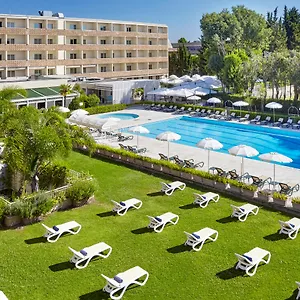 **** Otel Crowne Plaza St. Peter's By Ihg İtalya