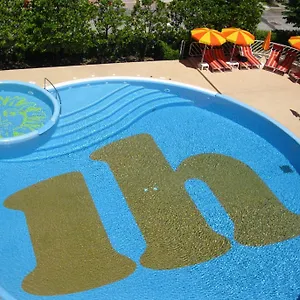 Hotel International