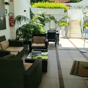 https://hotel-belvir.in-sardinia.net